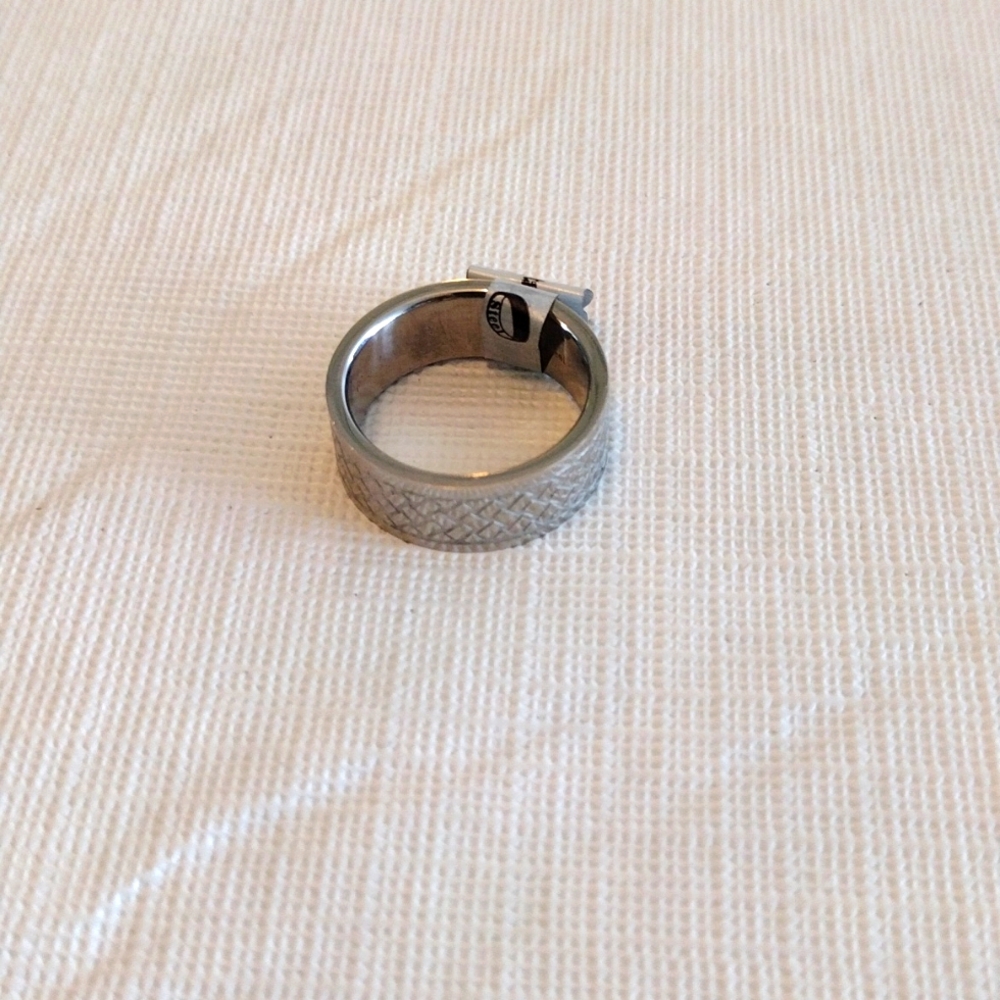 Unisex Ring Size 8